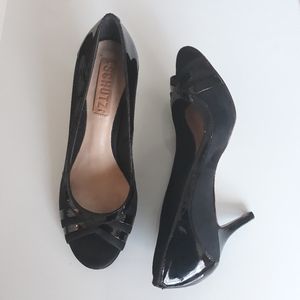 SCHUTZ Heels Shoes size 6, black.